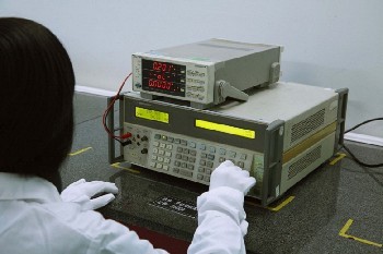 肇庆计量仪器设备校准 电子测量仪器精度保障的关键路径